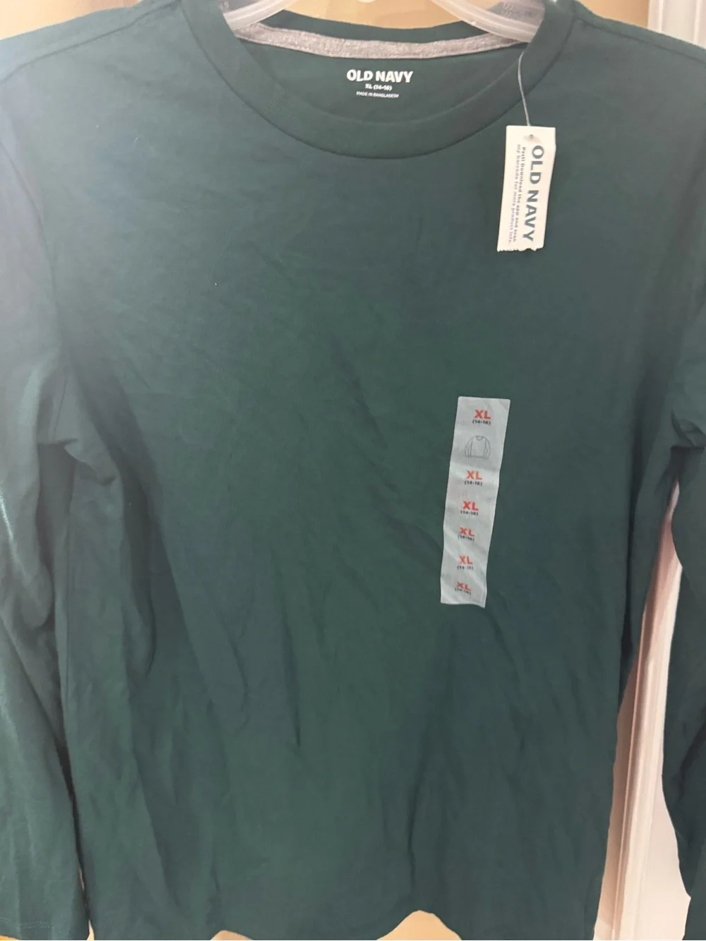 Old Navy Girls XL 14-16 Long Sleeve Pull Over Shirt  (CL-2)